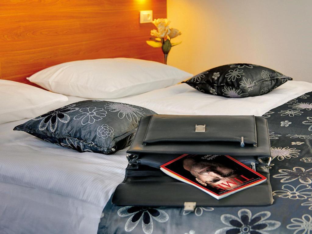 Hotel Delminivm Zagreb Room photo